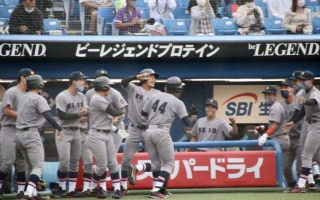 慶大、土壇場で代打・北村が同点弾！明大は“あと一人”を守り切れずに2戦連続の引き分け！【9/26 秋季東京六大学野球 慶應義塾大学vs明治大学】