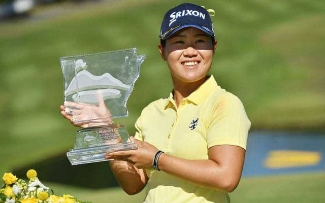 22歳畑岡奈紗、米5勝目に現地メディアも称賛「歴史は繰り返された」「緊張感ある最後」