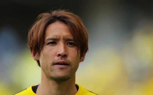 【J2生き残るのは…？】元日本代表MF細貝萌、残留を争う群馬入団で語った言葉「地元のクラブの歴史に加わることができるのを非常に光栄に思います」【戸塚啓のJ2のミカタ】(2)