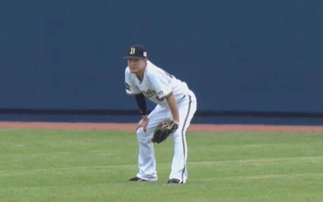 オリックス西浦颯大が引退試合に出場　背番号「00」で9回に中堅の守備に就く