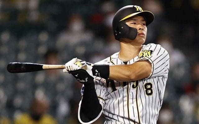 阪神・佐藤輝、野手ワーストの54打席連続無安打　スタメン外れ、代打で登場も左飛