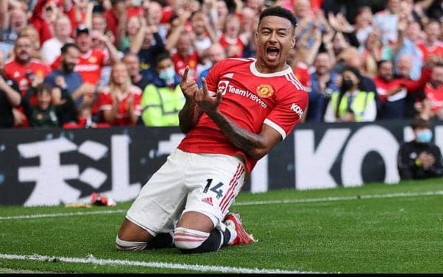 代表戦でC・ロナウドのゴールパフォーマンスを真似たリンガード。今度は自身のポーズを伝授!