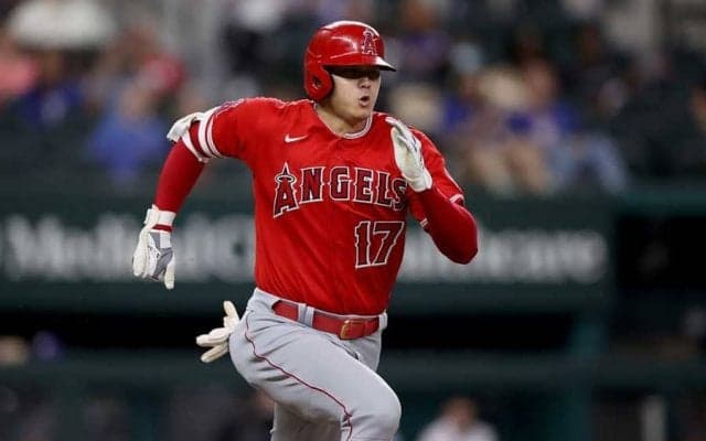 【MLB】大谷翔平、史上6人目の45発＆25盗塁　2安打2盗塁、7戦ノーアーチでHRトップと3本差