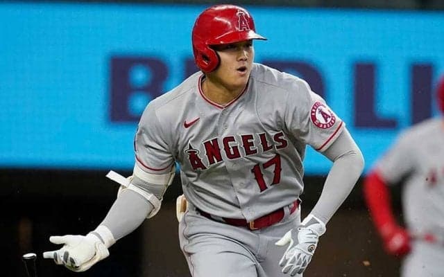 【MLB】大谷翔平、またもメジャー初　45発＆8三塁打＆25二塁打＆25盗塁の偉業達成