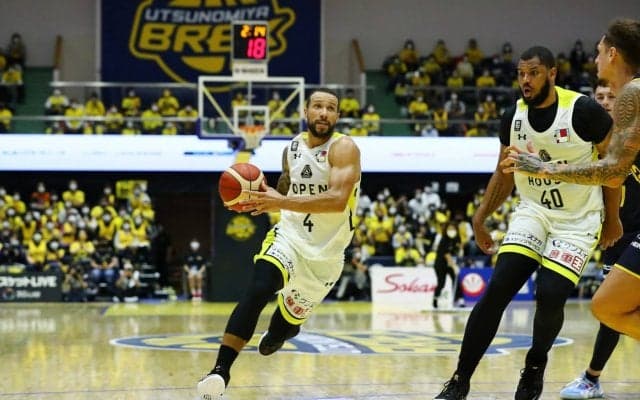 Bリーグ開幕2日目、北関東ダービーで群馬が宇都宮相手にB1初勝利