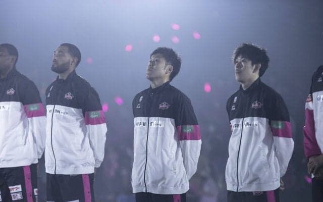 クレイジーピンクの申し子・田口成浩が帰還した秋田ノーザンハピネッツ、茨城ロボッツとの開幕戦を白星発進！