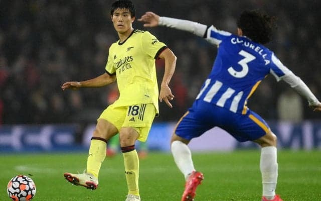 劣悪コンディションでの試合に「適応しなければ」、4試合で3試合無失点のアーセナルDF冨安健洋「全ての試合で成長している」