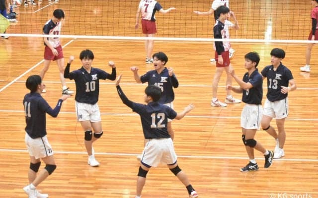 【バレーボール部男子】　甲南大にストレート勝ち