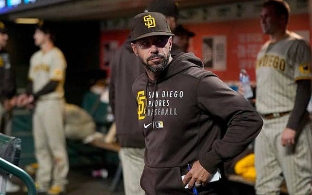 【MLB】パドレス監督は今季で解任？　GMは否定も米メディアの多くは「解任濃厚」と予想