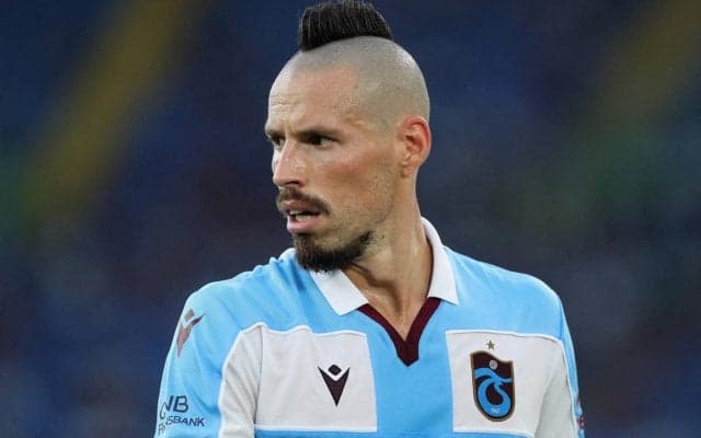 ハムシクの50m級ロングシュートがノーゴールに…理由は“ドロップボール”でのリスタート方法