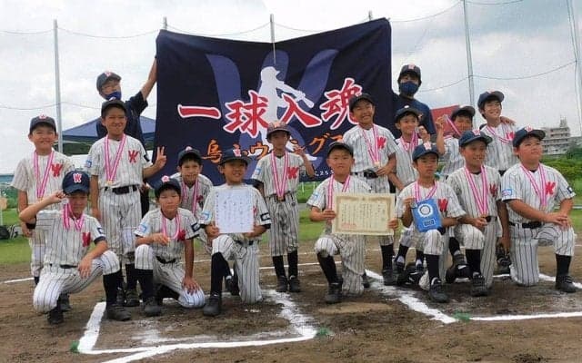 選手を鼓舞する「一体感の象徴」　歌でチームをまとめる学童野球“パパ監督”の願い