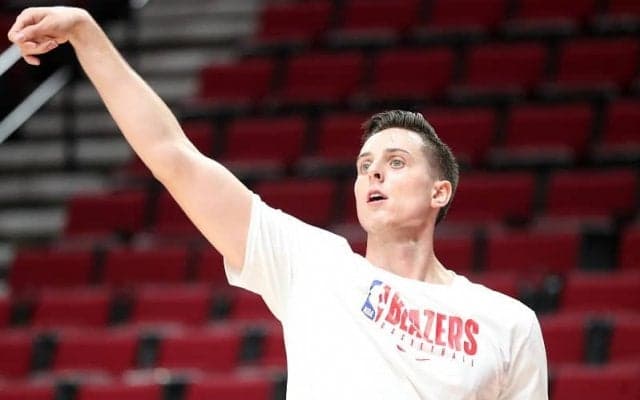 今夏スパーズへ加入したビッグマン、ザック・コリンズの復帰時期はクリスマス後か？