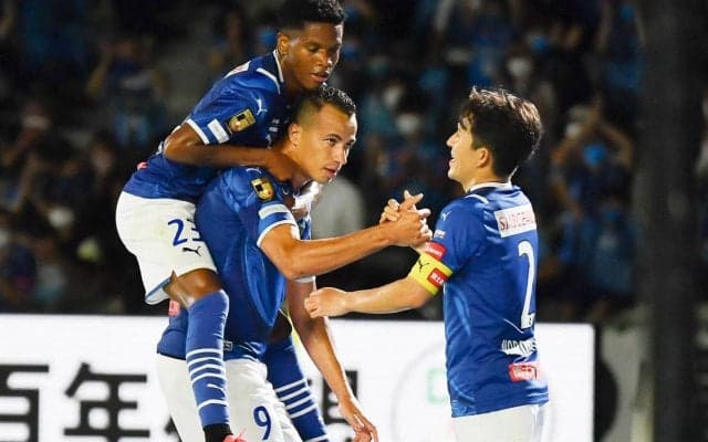 新型コロナ対策に光明、制限解除でJリーグは観客増に挑戦/六川亨の日本サッカーの歩み