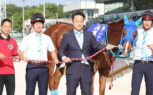 社会人経験ありの22歳が超異色デビュー！ 兵庫・青海大樹騎手が描く夢