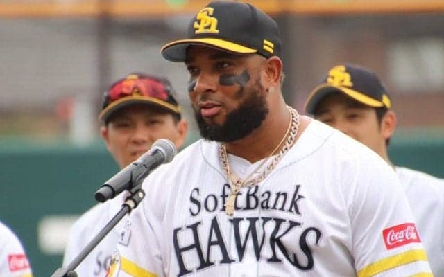 ソフトバンク、バレンティンのウェーバー公示を申請　2年で退団、すでに帰国