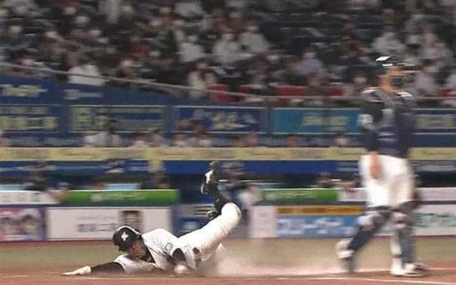 井口監督の「マスクしてても隠しきれないニヤニヤ好き」　“超絶ギャンブル”に称賛