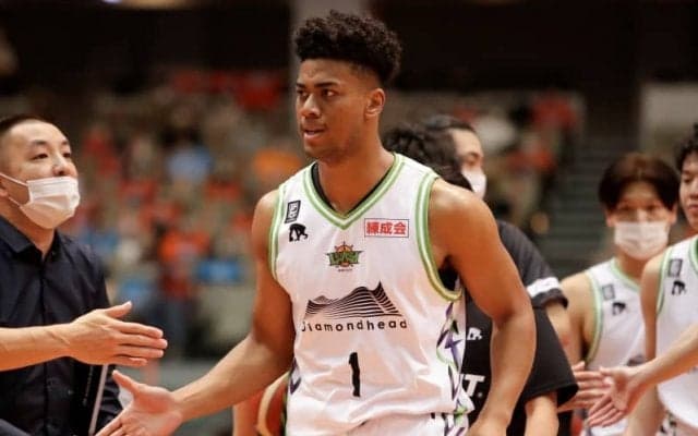 北海道のナナーダニエル弾が開幕戦で負傷…右第三腰椎横突起骨折で復帰未定