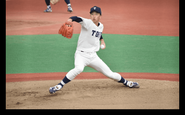 [硬式野球] チャンスで快音響かずも九回に執念の猛攻で劇的勝利！