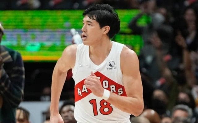 渡邊雄太の開幕ロスター入りはほぼ確定？　指揮官が「開幕戦に戻るのを祈っている」とコメント