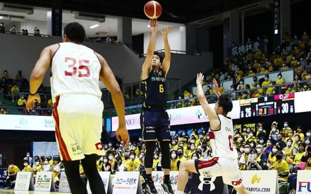 宇都宮が変幻自在のディフェンスで川崎の攻撃をストップ…ホームで今季初勝利