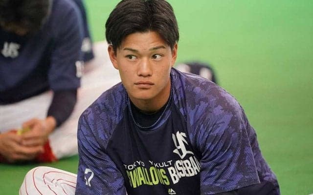 燕・高橋が女児誕生を報告、妻・板野友美さんにも感謝「今までにない感情が溢れて」