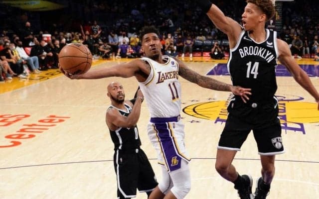 ロサンゼルス・レイカーズのマリーク・モンクが右足の鼠径部を負傷