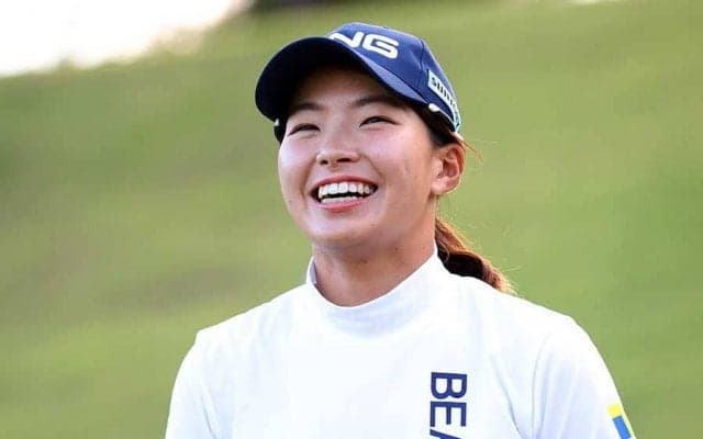 復活Vの渋野日向子、2年ぶり自撮りショットにファン反響「屈託なく最高」「絵になる」