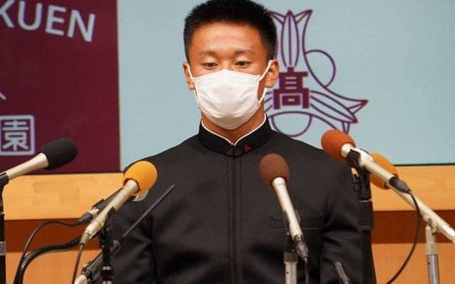 【ドラフト】高知の最速154キロ右腕・森木大智は外れ1位で阪神「藤川投手は憧れ、近づけるように」