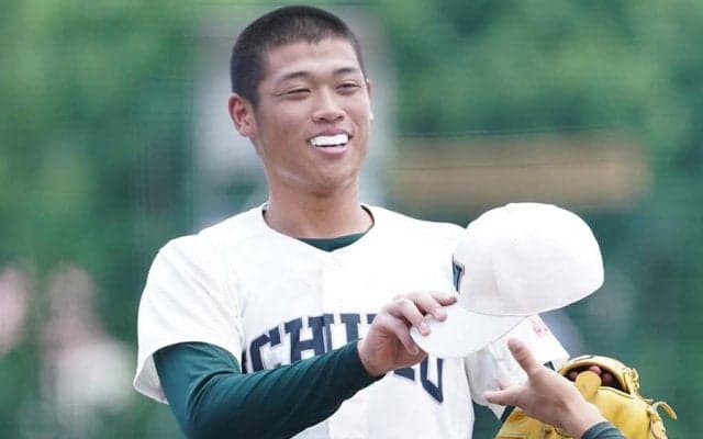 【ドラフト】市和歌山の小園健太は2球団競合の末、DeNAが1位　相方の松川虎生はロッテ1位