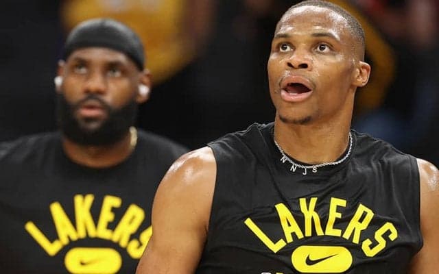 ターンオーバーが目立つウェストブルック、ボーゲルHCは「急ぎすぎている」