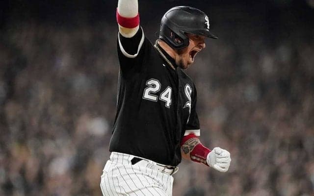 【MLB】「守備妨害じゃないならギャグだ」　元DeNAグリエルを巻き込む“災難”に米ファン困惑
