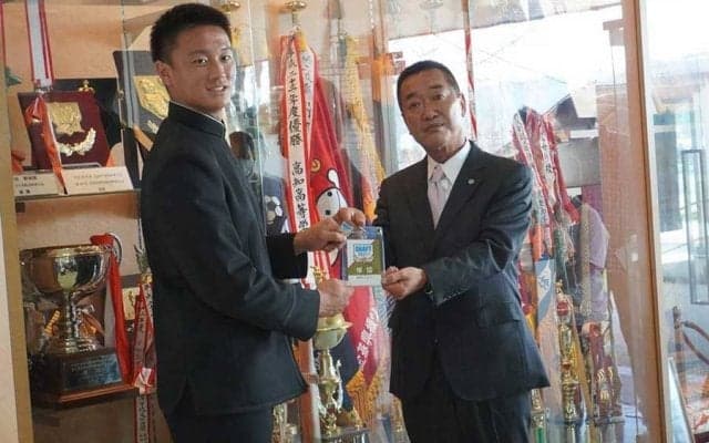 【ドラフト】阪神1位指名・森木大智に指名あいさつ　「勝利に貢献できるように頑張りたい」