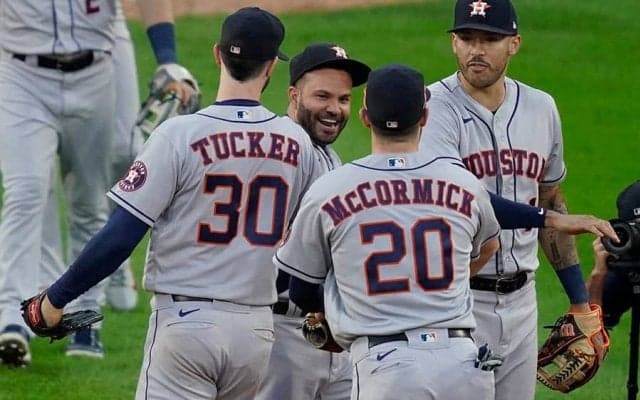 【MLB 地区S】アストロズ、5年連続リーグ優勝決定S進出　アルトゥーベ3安打3打点、打線4戦31得点