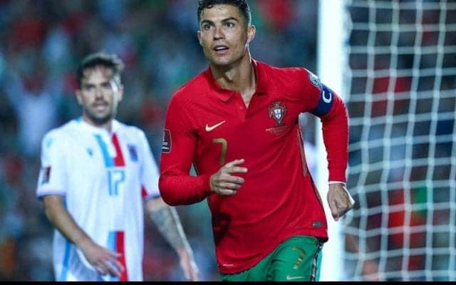 「身体能力どうなってるの」36歳C・ロナウドの華麗なバイシクルシュートに驚き「決まってたら完璧」