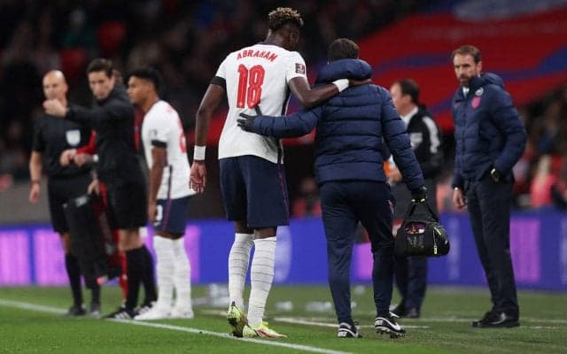 エイブラハムはユベントス戦欠場も? ハンガリー戦で途中出場も負傷交代