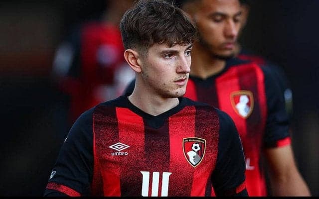 ウェールズ代表MFブルックスが悪性リンパ腫を患い長期離脱へ…ボーンマスが発表