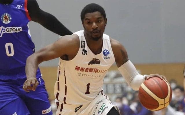 越谷退団のブラクストン・ハギンズがB3横浜エクセレンスへ入団