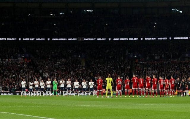 W杯予選イングランドvsハンガリーのスタンドで暴動、逮捕者6名を出す事態に