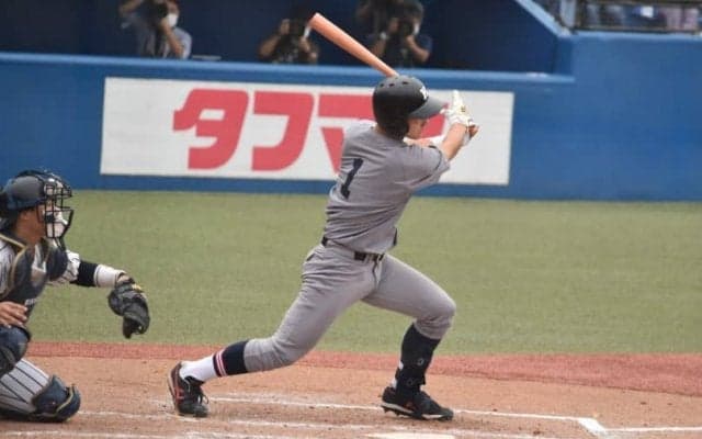 ソフトバンク2位指名・正木智也＆廣瀬隆太の慶應高OBコンビの活躍で慶大が10安打8得点の快勝【10/16 秋季東京六大学野球 立教大学vs慶應義塾大学】