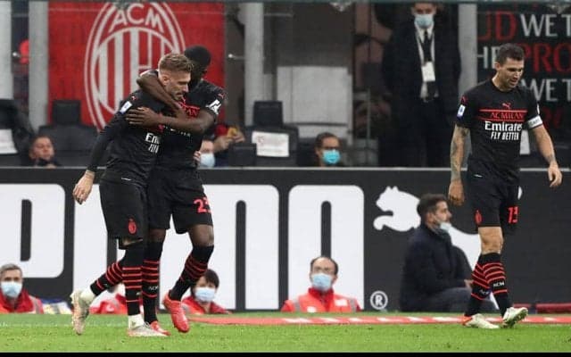 後半の3発で主力欠いたミランがヴェローナに逆転勝利、無敗を維持《セリエA》