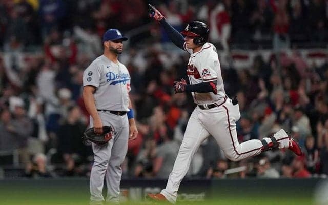 【MLB 優勝決定S】ブレーブスがサヨナラ勝ち！　4番ライリーの一打で昨季世界一ドジャースに先勝
