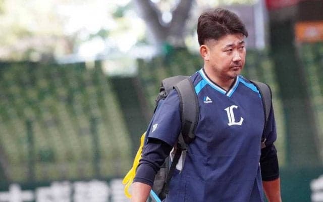 西武・松坂大輔が引退試合に備えて1軍合流　ブルペン捕手座らせて“投球”も披露