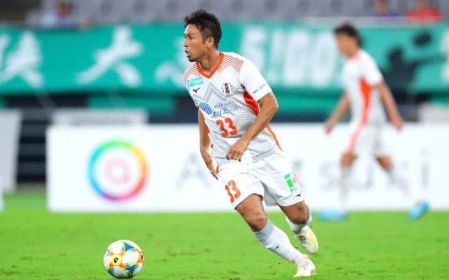 【J2残り8節で異変!?】愛媛、元日本代表MF・山瀬功治の「メモリアルゴール」で最下位脱出！40歳大ベテランが語った「たまたまと感謝」【戸塚啓のJ2のミカタ】(2)