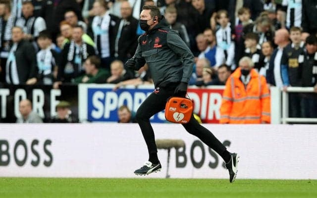 スタンドで昏倒したファンの命を助けた医師が回想…一般の方にも有事の際の対応呼びかけ「胸骨圧迫とCPRをすぐに」