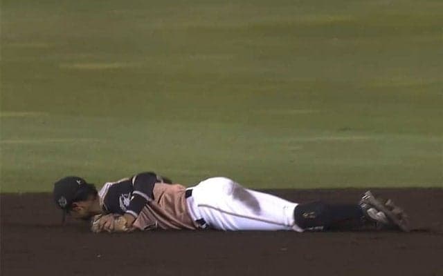 「イチローばり」の好打＆好守が「楽しみすぎる」　初戦から活躍の高卒新人に驚愕