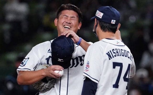 松坂大輔に交代告げた西口コーチが惜別「ストライクが1球多いので僕の勝ちかな」