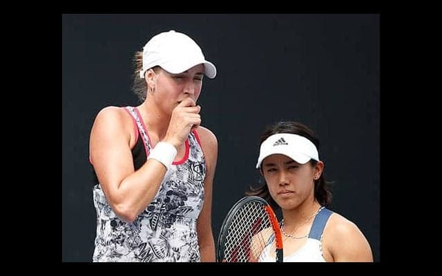 加藤未唯ペア 接戦制し初戦突破