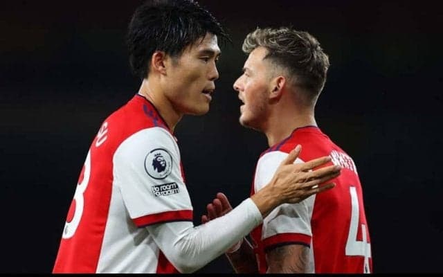 元イングランド代表右SBで辛口評論家のネビル氏が冨安健洋を評価「素晴らしいサポート役の右サイドバック」