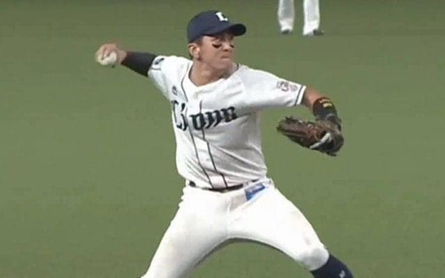 「源田を上回っているかも？」　元気印の好守連発にファン「爆肩最高よ」