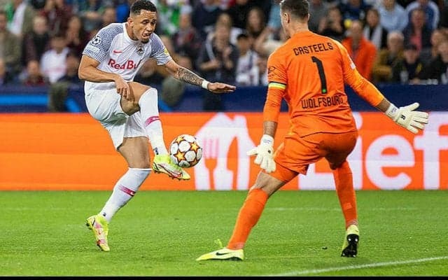 連勝ザルツブルクが首位キープ! セビージャは決め手欠き3戦連続ドロー《CL》